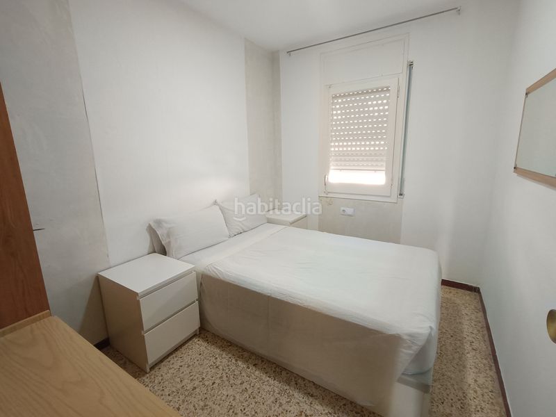 Foto f43e49f1-d68c-4926-9722-a925bc99bf8c. Àtic amb xemeneia a Cunit residencial Cunit