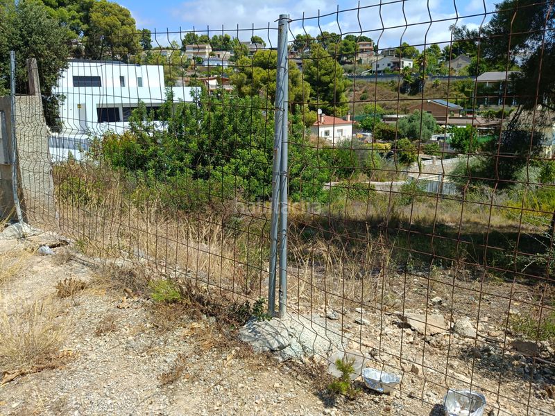 Foto 22d40867-7698-4cfa-a8bb-5dd9cf672510. Terreny residencial a costa Cunit - els jardins - els rosers Cunit