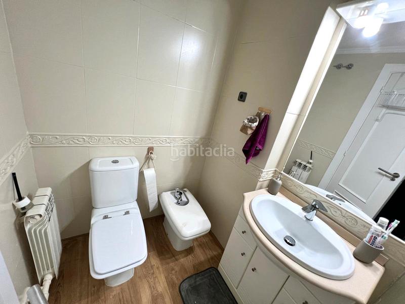 Foto d727445c-095c-478a-bade-6db8c7dd167f. Etagenwohnung mit heizung in Centre Cornellà de Llobregat