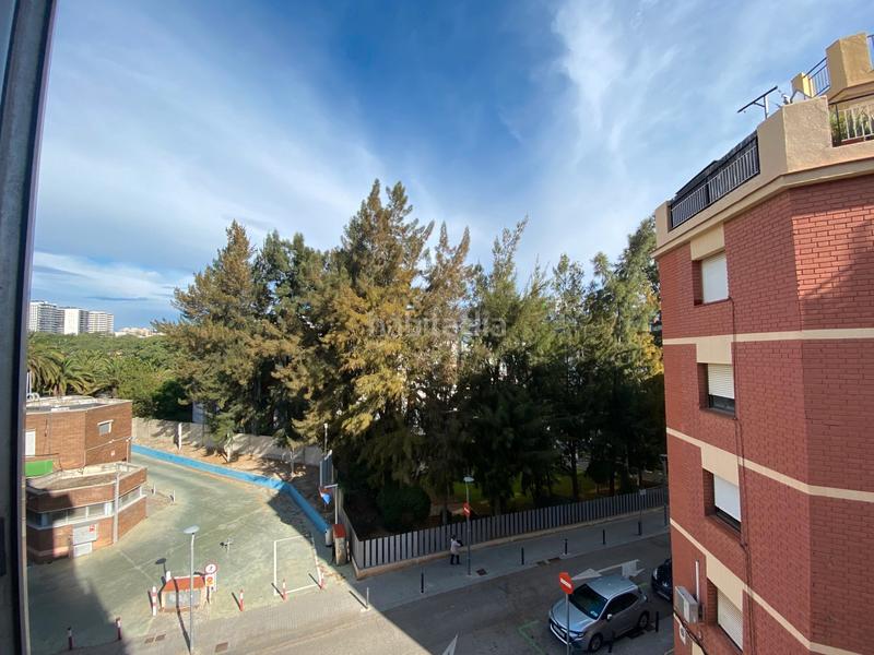 Foto 5ddfe358-b4d1-4120-913a-a13b0bc22263. Pis amb aparcament a Sanfeliu Hospitalet de Llobregat (L´)