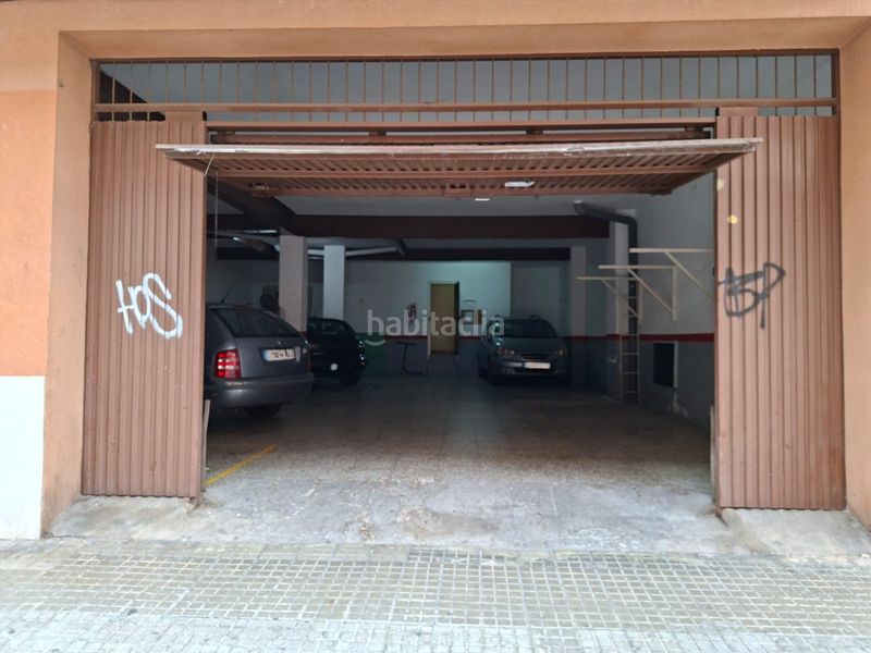 Foto dfe9b38d-13d1-45b0-a6b5-24af7d25d7d8. Autoparkplatz in carrer de bartolomé esteban murillo 26 in Cornellà de Llobregat