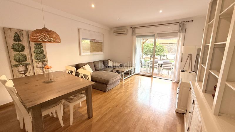 Foto 660d639e-2f59-4057-86a9-8da67ffb9f86. Pis amb calefacció aparcament piscina a Eixample Sant Joan Despí