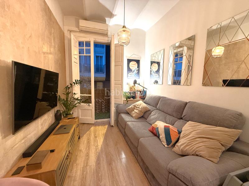 Foto 93a5f98d-19fd-4c58-bbc6-86a9784fb2a1. Flat with heating in Sants-Badal Barcelona