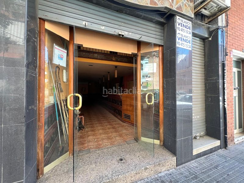 Foto 431e4d41-48da-4ac0-ad40-8847583da607. Local comercial a El Pedró Cornellà de Llobregat
