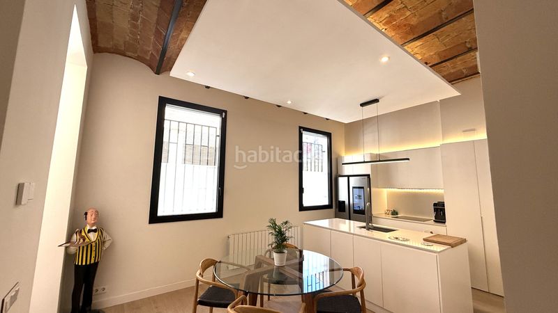 Foto 33507306-0e63-47f8-ab4e-f2b7fdc24d02. Casa amb calefacció a Centre Cornellà de Llobregat