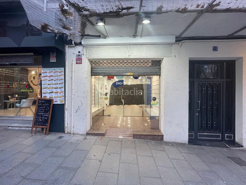 Foto a93c0168-6a3c-4c94-acff-178295f871c0. Local comercial a Centre Cornellà de Llobregat