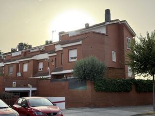 Maison  Carrer de la creu d'en muntaner. Casa o chalet independiente en venta en creu d'en muntaner