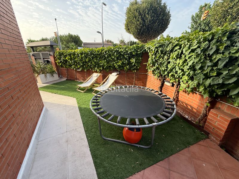 Foto a8d4e363-7c5c-41a3-94e0-654b249e91ad. Casa amb calefacció aparcament a Centre Sant Joan Despí