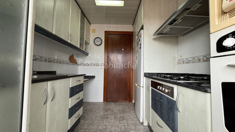 Foto 1abf32ed-2f40-478f-878c-4986b202e129. Piso en Centre Cornellà de Llobregat