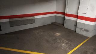 Aparcament cotxe a Avinguda diagonal 612. Plaza de garage para smart o similar + moto. plaza triangular. f