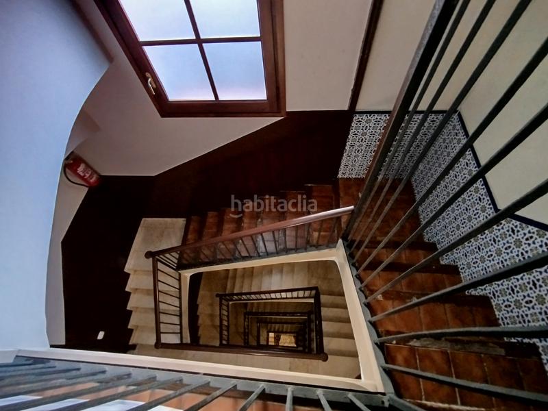 Foto 1c92a20e-bc0a-427a-ac0c-2e7a88e08c64. Piso se vende piso en uno de los barrios mas emblematicos en Barcelona