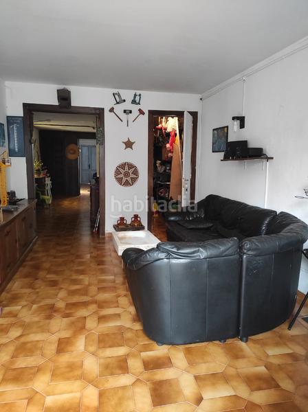 Foto cabf695a-d2d4-43b9-bd94-482c8f2334c8. Piso se vende piso en uno de los barrios mas emblematicos en Barcelona