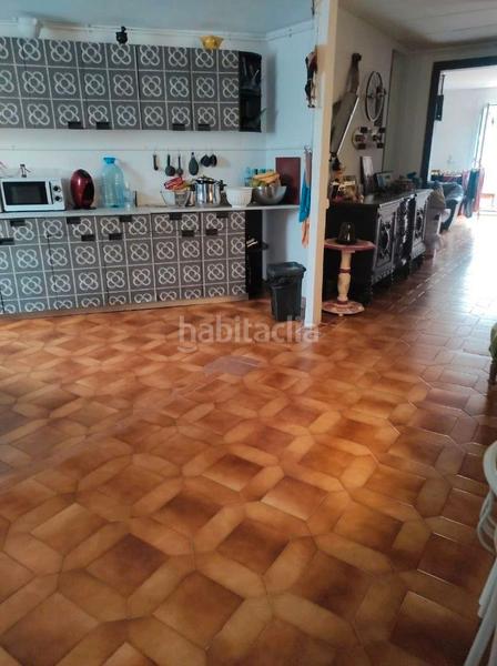 Foto ee69d36e-5607-4ba6-b627-8cf54c410f33. Piso se vende piso en uno de los barrios mas emblematicos en Barcelona