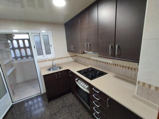 Appartement  Avinguda de vilanova. En venta acogedor piso.