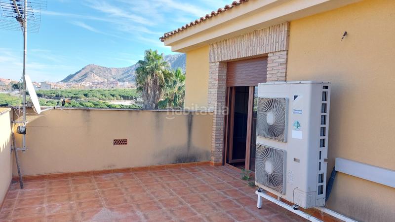 Foto 0c11d8ba-bb3b-4124-977e-0eca628878f6. Chalet mit kamin heizung parking pool in Beniaján Murcia