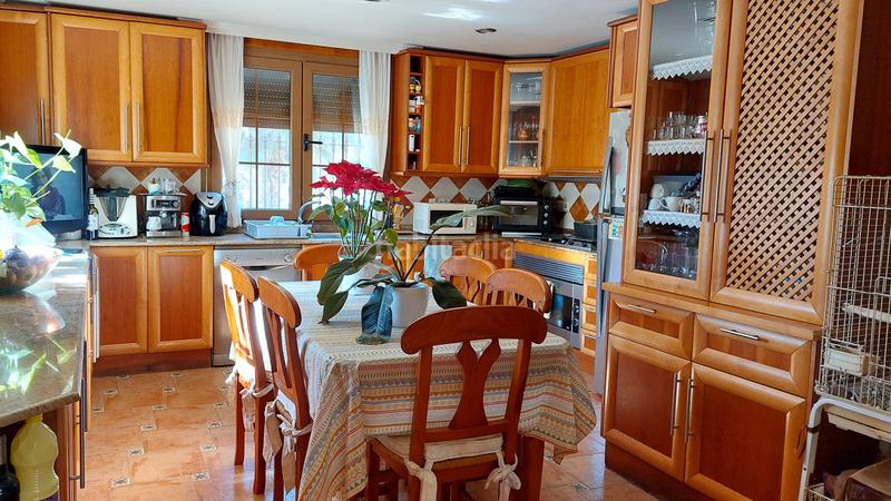 Foto 1459fa1c-6a5d-4926-bfd4-a521af89da3b. Chalet with fireplace heating parking pool in Beniaján Murcia