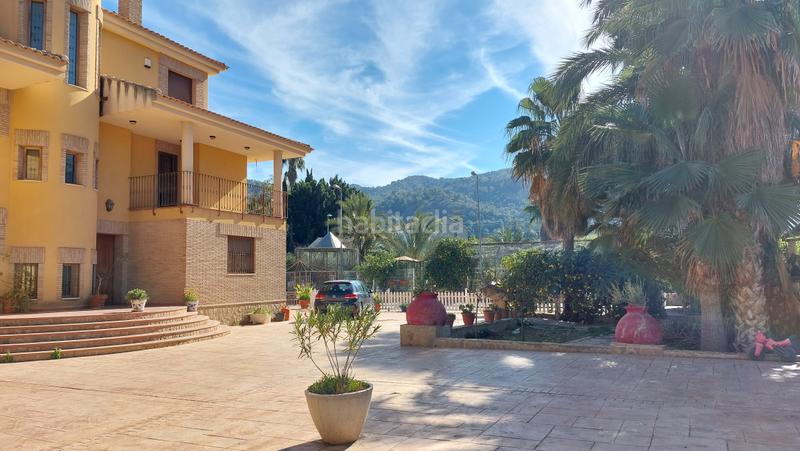 Foto 2a9ce8eb-b514-4989-bfad-1d7c5953951a. Chalet with fireplace heating parking pool in Beniaján Murcia