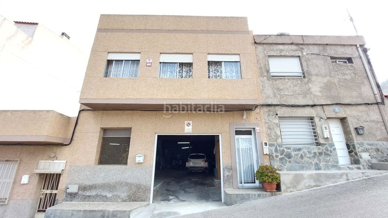 Foto cb3ba67b-5552-469e-be35-2bb05da0d5ed. Casa adossada a calle cementerio 3 a Torreagüera Murcia