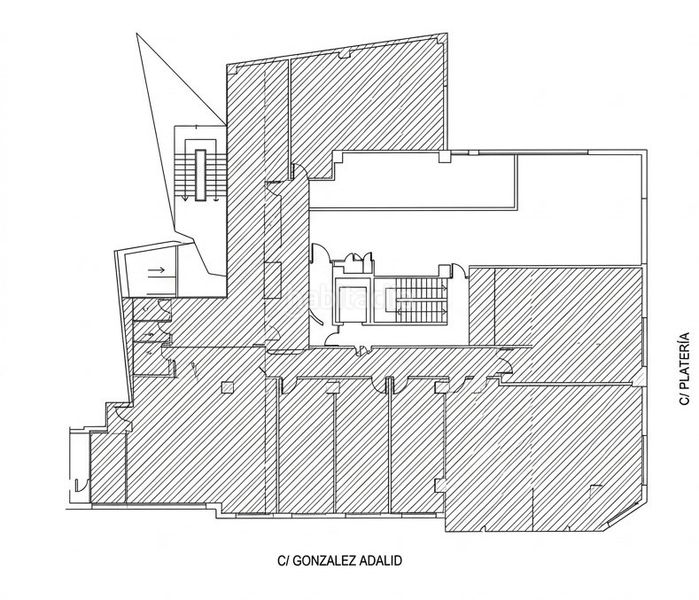 Foto a23d1327-5cc9-42ba-a7be-eee6aa31593b. Locale commerciale in calle platería 40 in La Catedral Murcia