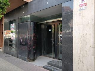 Local Comercial en Calle mayor 3