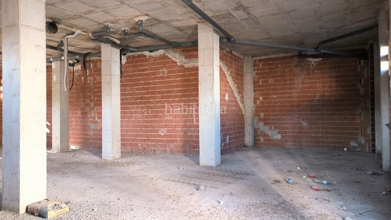 Foto fbb071f7-d9c9-4fc6-bcc8-3442744ba97a. Location local commercial dans calle tejeras 14 dans Murcia