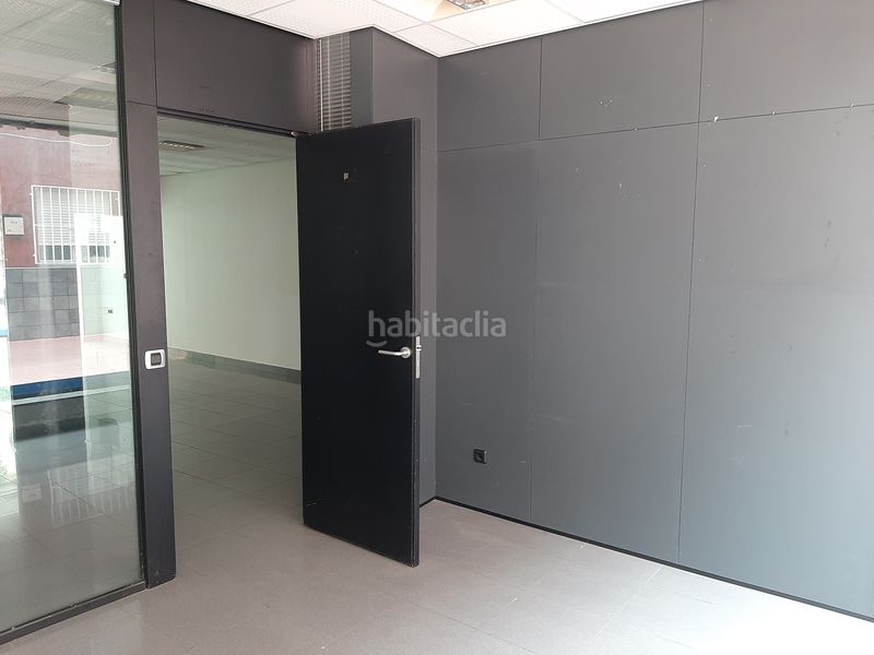 Foto c3a490a2-f882-470c-b04d-323ea2ba3d48. Location local commercial dans calle mayor 22 dans Beniaján Murcia