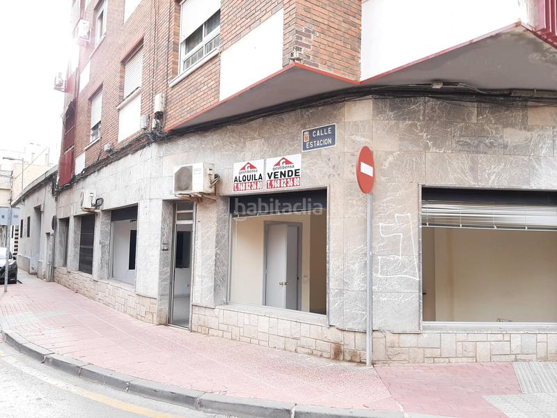 Foto 98185263-3cac-4b66-bf7a-d22ce79328f7. Location local commercial dans calle san francisco 1 dans Murcia