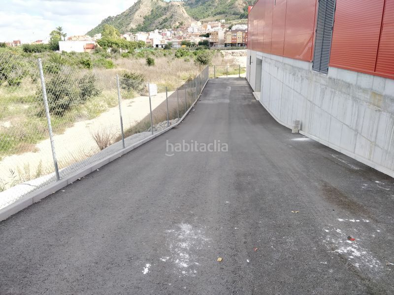 Foto d5373a97-ba35-4ec9-abb6-b686f6b72802. Locale commerciale in avenida de san javier 100 in Murcia