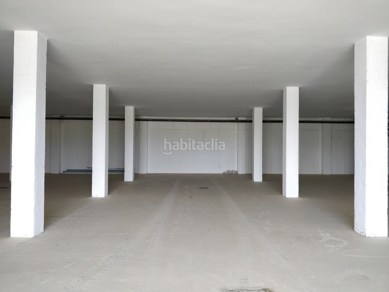 Foto ecf6e03c-e885-4c0e-afbf-143ef6dc36a9. Locale commerciale in avenida de san javier 100 in Murcia