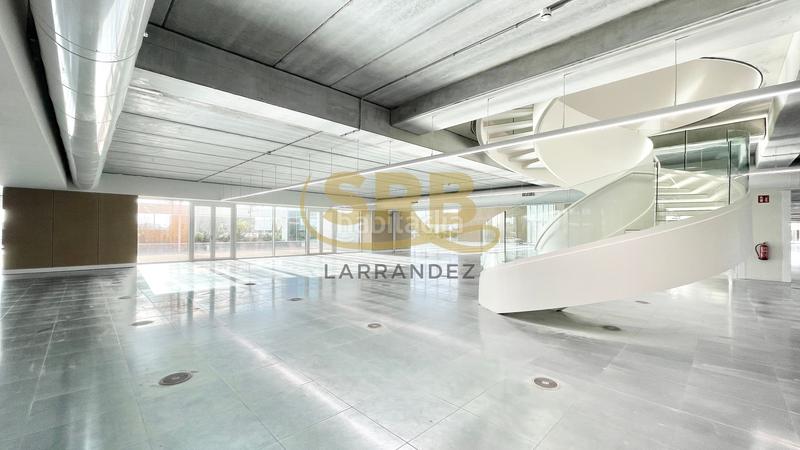 Foto b9030d19-1411-4b94-8141-0976fe8d793c. Alquiler oficina excelentes oficinas con terraza y acabados de gran calidad en Hospitalet de Llobregat (L´)