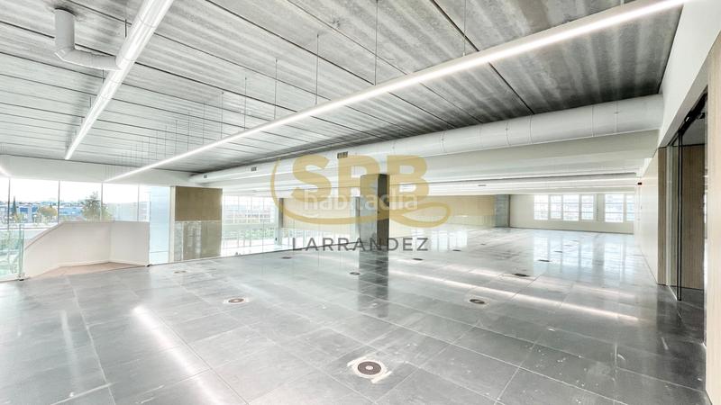 Foto ff84e6cf-519b-4d93-93c9-852d9a95c957. Lloguer oficina amb calefacció aparcament a Santa Eulàlia Hospitalet de Llobregat (L´)