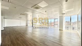 Location Bureau  N/a. Oficina en eixample dret de barcelona, en perfecto estado