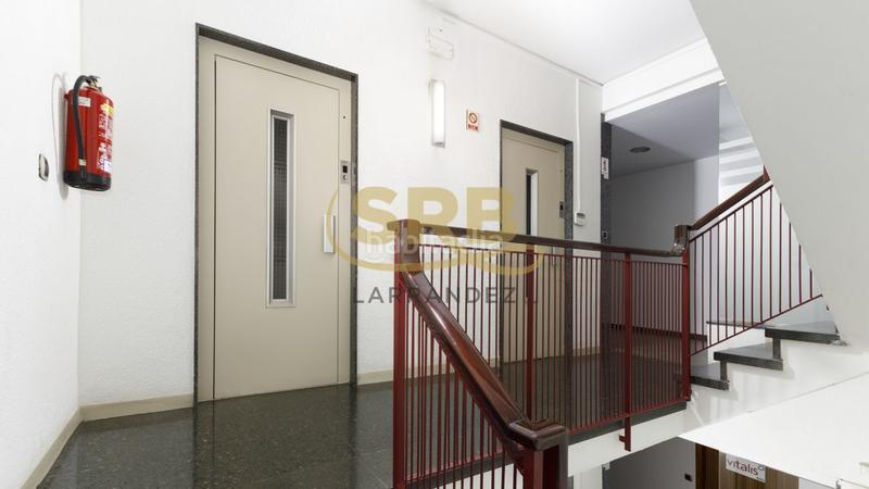 Foto bd033e3e-b383-4479-aee7-8abc63cf6c9f. Affitto ufficio con riscaldamento in Sant Antoni Barcelona