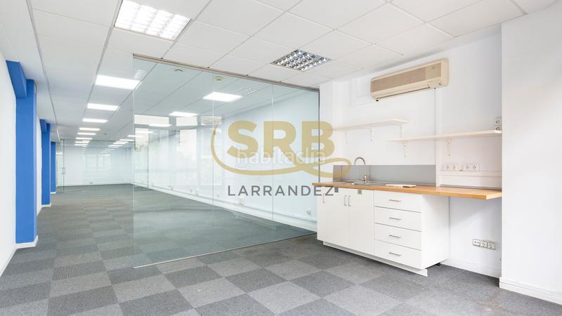 Foto a6afa931-662e-40e0-8251-766fcadc26a9. Miete büro mit heizung in Sant Antoni Barcelona