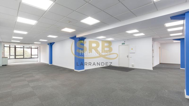 Foto fb328294-c77a-4cff-86a0-dd47066e1ca8. Rent office space with heating in Sant Antoni Barcelona