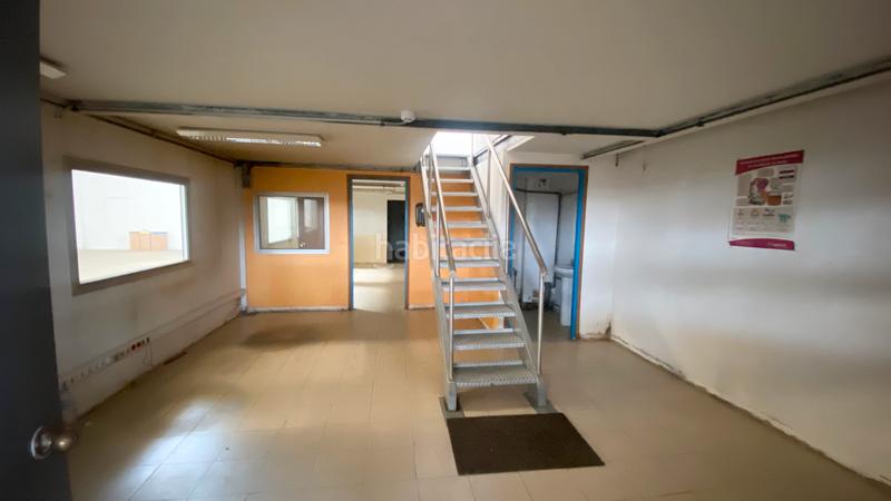 Foto a8ff3ae3-5adc-49f0-982f-e26068143168. Rent industrial building in Zona Industrial Barberà del Vallès