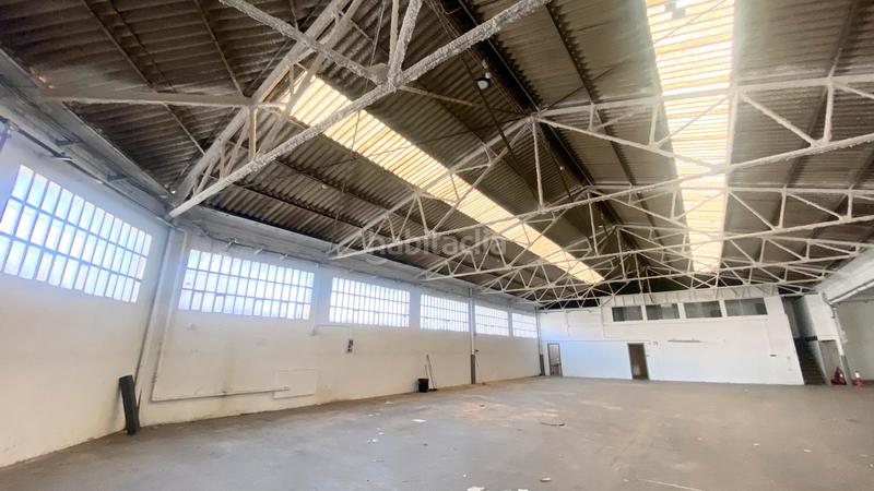 Foto d7cd1f58-6b8a-4559-b0d4-342376b14cf9. Rent industrial building in Zona Industrial Barberà del Vallès