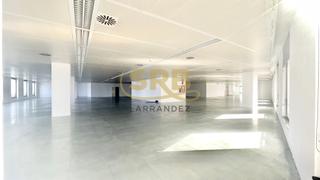 Lloguer Oficina  Avinguda diagonal. Amplias oficinas y diáfanas en la illa, de la avda. diagonal de