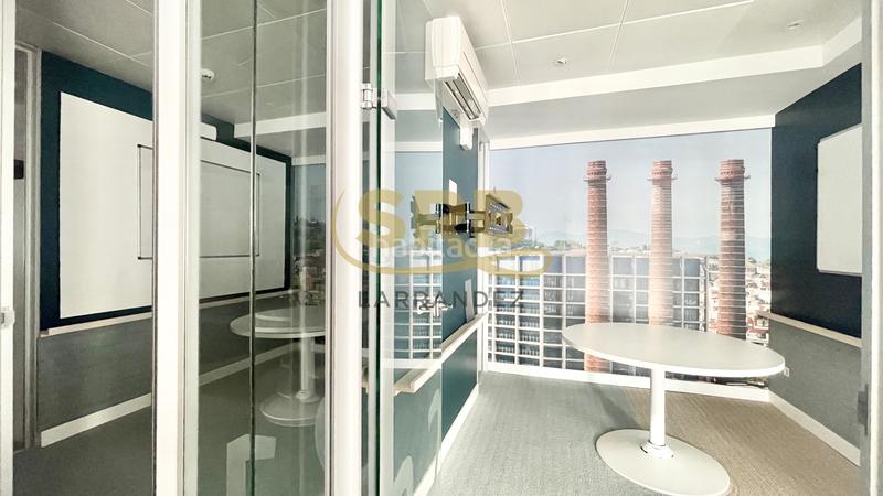 Foto 9d256bb4-9214-4144-988f-2c65b43ff810. Affitto ufficio con riscaldamento in Dreta de l´Eixample Barcelona