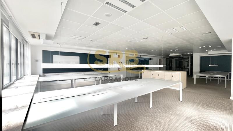 Foto 245d6f45-59e2-4cc6-b440-f0ab8768630e. Miete büro mit heizung in Dreta de l´Eixample Barcelona