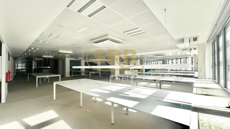 Foto f5000f7e-c4d1-4981-bc1b-bdc47799793e. Miete büro mit heizung in Dreta de l´Eixample Barcelona