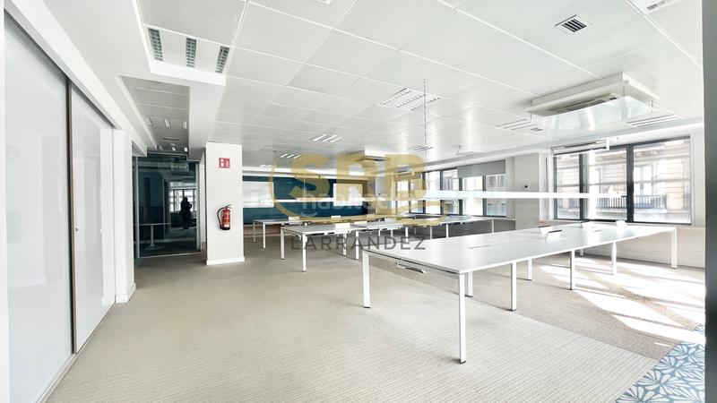 Foto da5a1666-2c83-4440-ac3c-6f03b756d4d9. Rent office space with heating in Dreta de l´Eixample Barcelona