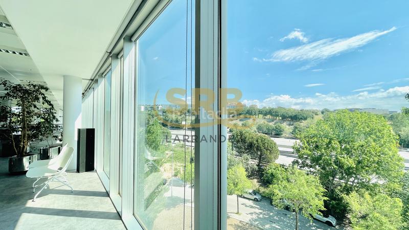 Foto 3a2d16b4-d473-456c-8a0b-6296af396f1c. Affitto ufficio con riscaldamento parcheggio in Volpelleres Sant Cugat del Vallès