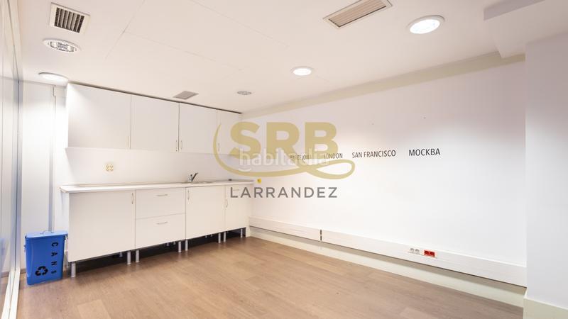 Foto 69d4ae8a-b780-412c-b700-3ac5452f3d16. Rent office space with heating parking in La Nova Esquerra de l´Eixample Barcelona