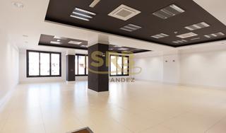Location Bureau  Avinguda de madrid. Oficina en perfecto estado en les corts, muy cerca de sants (bar