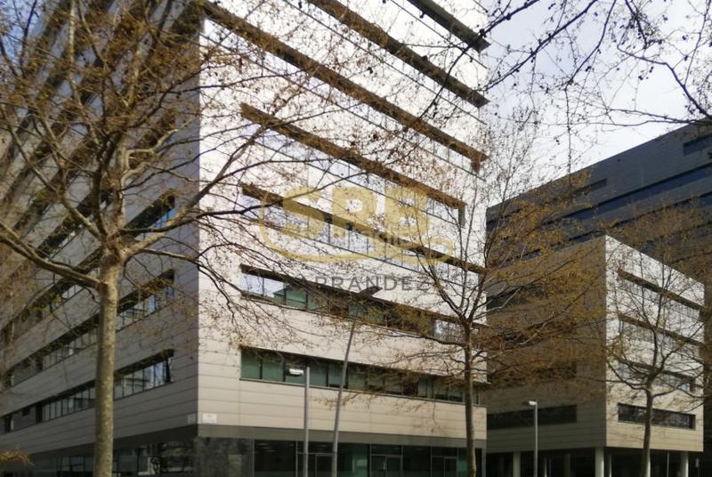 Foto 15a4e8a6-71e1-437f-aae5-3d1edd28595b. Miete büro mit heizung parking in Diagonal Mar i el Front Marítim del Poblenou Barcelona