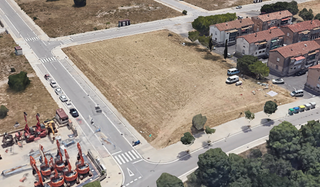 Rent Industrial plot in Carrer la flora fou 10. Solar industrial en alquiler en olesa de montserrat