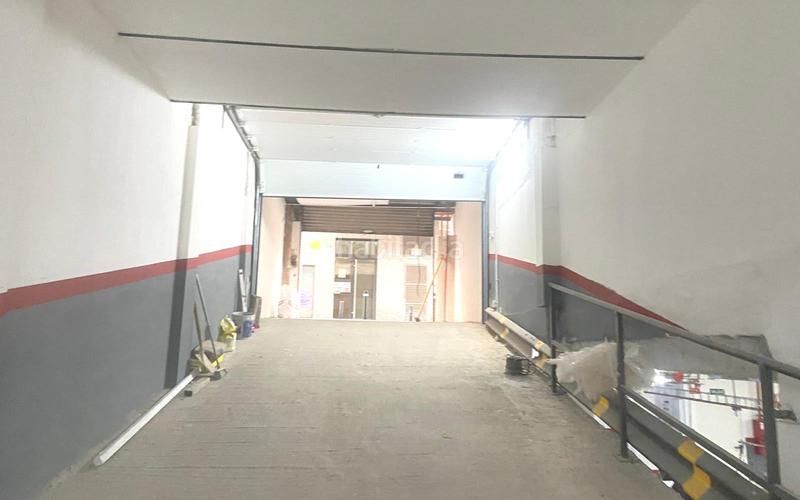 Foto 2cfa1abd-5cd2-477c-9b00-5d4c31d419fd. Lloguer nau industrial a Progrés - Pep Ventura Badalona