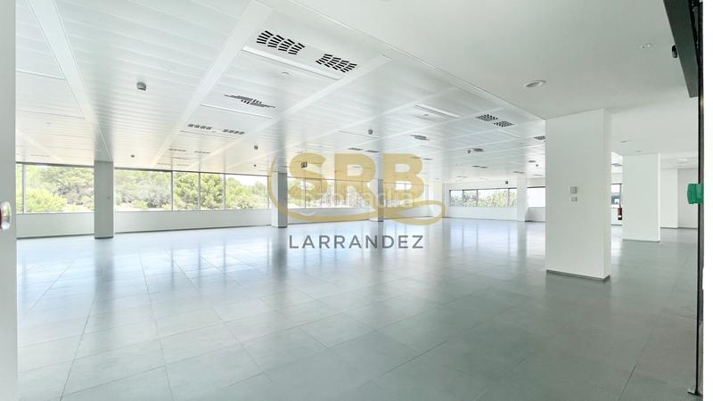 Foto 28b5fdcf-278e-4842-955d-1b7f97ecc3e9. Affitto ufficio con riscaldamento parcheggio in Volpelleres Sant Cugat del Vallès