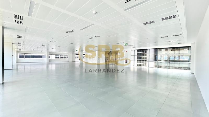 Foto 76083508-bec1-4843-9ecc-bb3d02f75cce. Rent office space with heating parking in Volpelleres Sant Cugat del Vallès